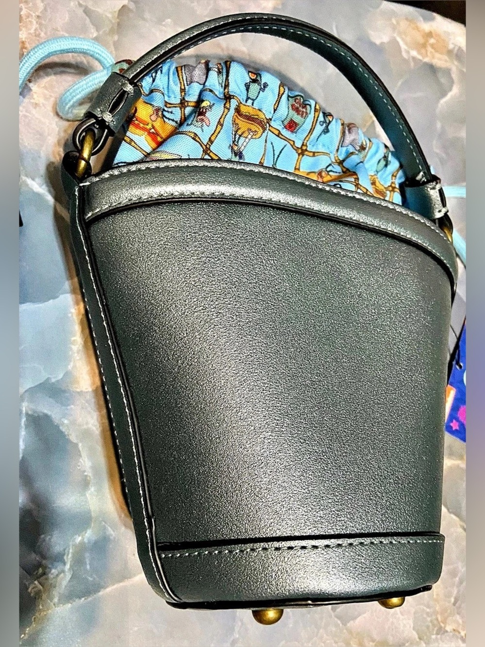 Nickelodeon SpongeBob SquarePants Chum Bucket Figural Crossbody Bag Crossbody - Picture 4 of 4